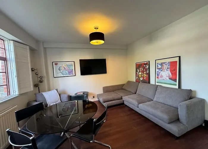 Central Stylish 1 Bed Hyde Park