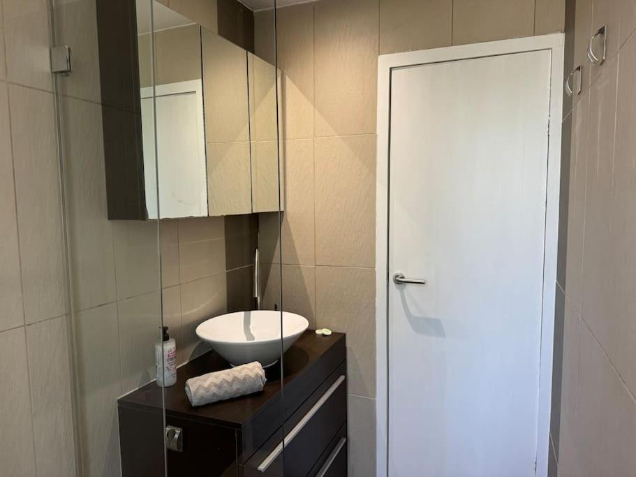 Stylish 1 Bed Hyde Park